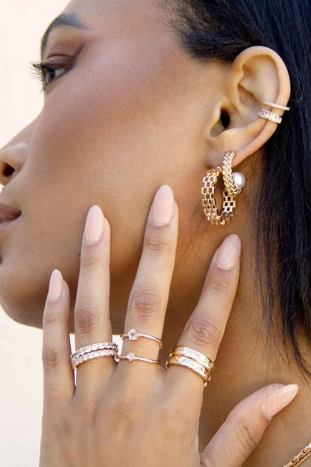 Modern Chainmail Hoop Earrings - Ettika Jewelry 