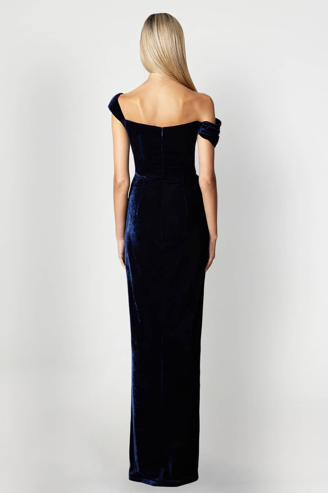 Delphine Velvet Gown Rent A Dress Gown Rental Back